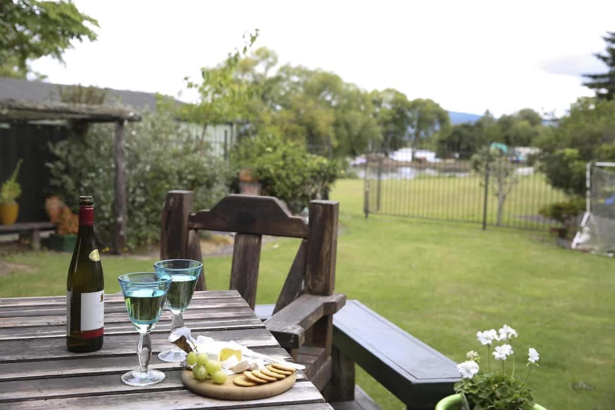 Roselake Retreat Rotorua Ngoại thất bức ảnh